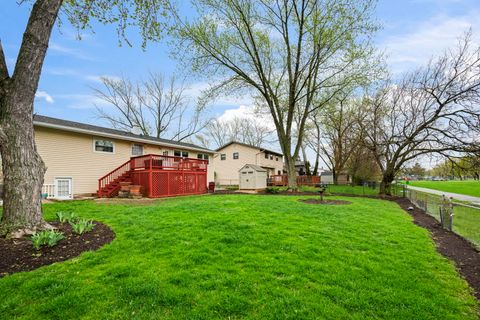 Tiny photo for 362 N Winston Drive, Palatine, IL 60074 (MLS # 12616645)