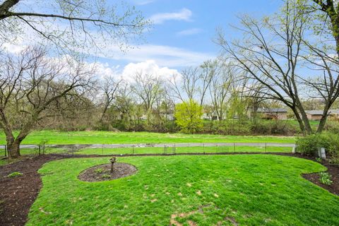 Tiny photo for 362 N Winston Drive, Palatine, IL 60074 (MLS # 12616645)