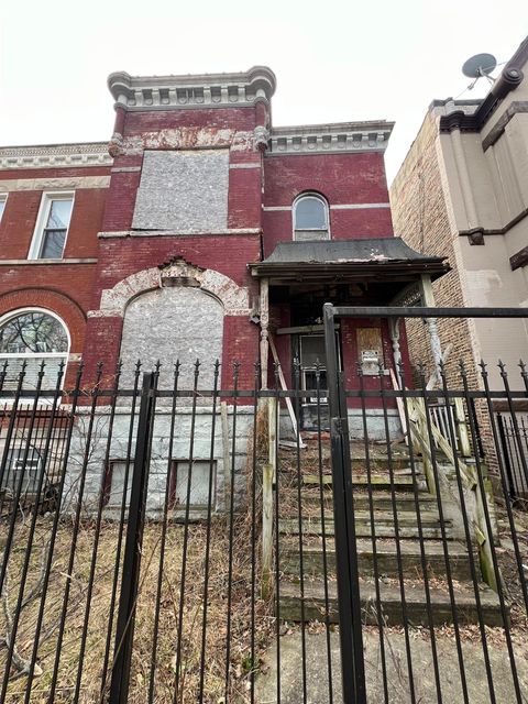 3345 W Monroe Street Chicago IL 60624