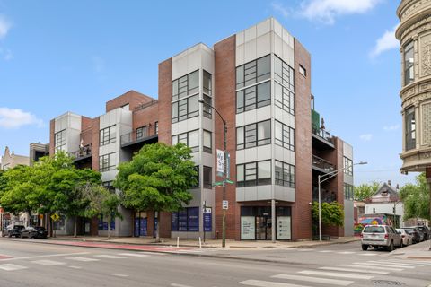 Photo of 808 N Greenview Avenue #2E, Chicago, IL 60642 (MLS # 12646473)