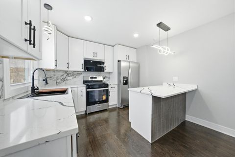 Tiny photo for 10035 S La Salle Street, Chicago, IL 60628 (MLS # 12559880)