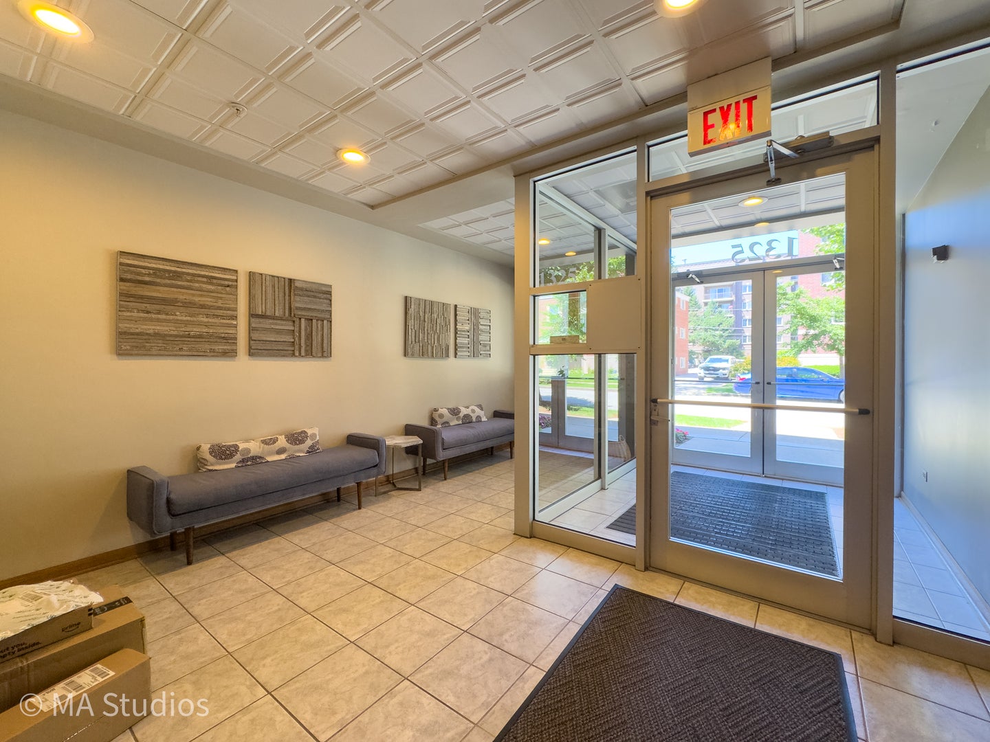1325 PERRY Street 402