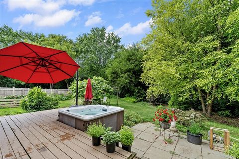 Tiny photo for 1554 Deer Run, Gurnee, IL 60031 (MLS # 12460615)
