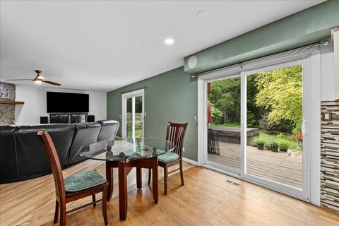 Tiny photo for 1554 Deer Run, Gurnee, IL 60031 (MLS # 12460615)