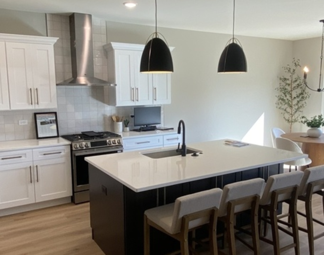 2166 Sky Harbor Drive