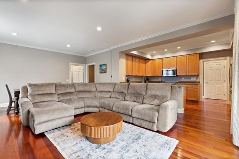 Tiny photo for 1056 W Lawrence Avenue #2C, Chicago, IL 60640 (MLS # 12629775)