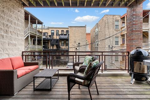 Tiny photo for 1056 W Lawrence Avenue #2C, Chicago, IL 60640 (MLS # 12629775)