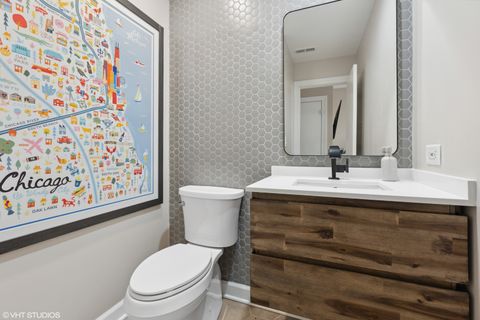 Tiny photo for 362 W Huron Street #B, Chicago, IL 60654 (MLS # 12572424)