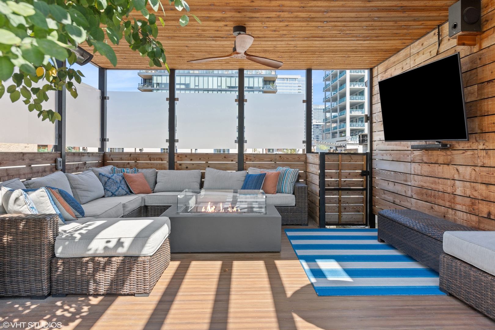 362 W Huron Street B