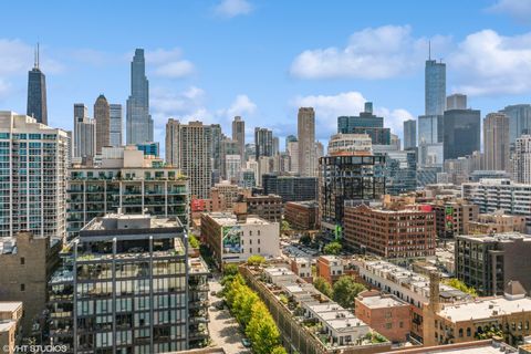 Tiny photo for 362 W Huron Street #B, Chicago, IL 60654 (MLS # 12572424)