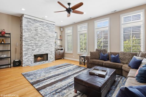Tiny photo for 362 W Huron Street #B, Chicago, IL 60654 (MLS # 12572424)