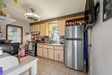 Tiny photo for 5050 S Lavergne Avenue, Chicago, IL 60638 (MLS # 12503586)