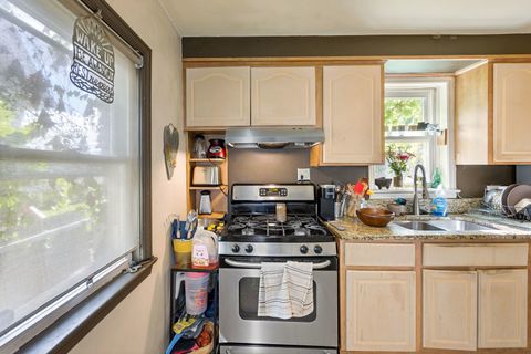 Tiny photo for 5050 S Lavergne Avenue, Chicago, IL 60638 (MLS # 12503586)