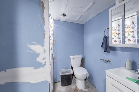 Tiny photo for 2625 W 89th Street, Evergreen Park, IL 60805 (MLS # 12572564)