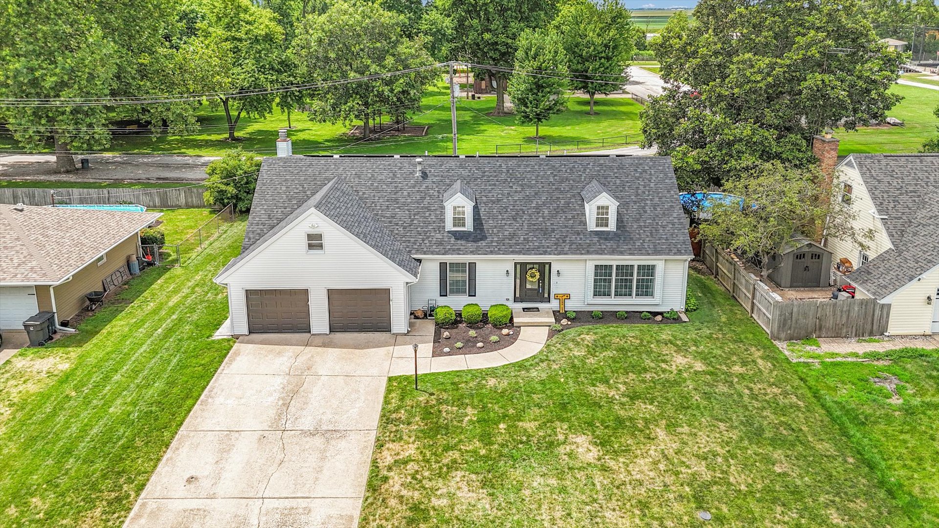 1104 PARKSIDE Drive