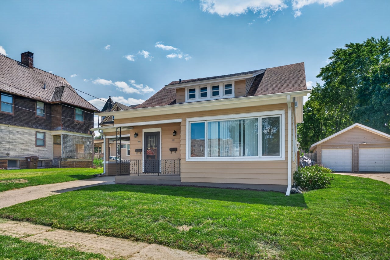 110 W 3rd Street