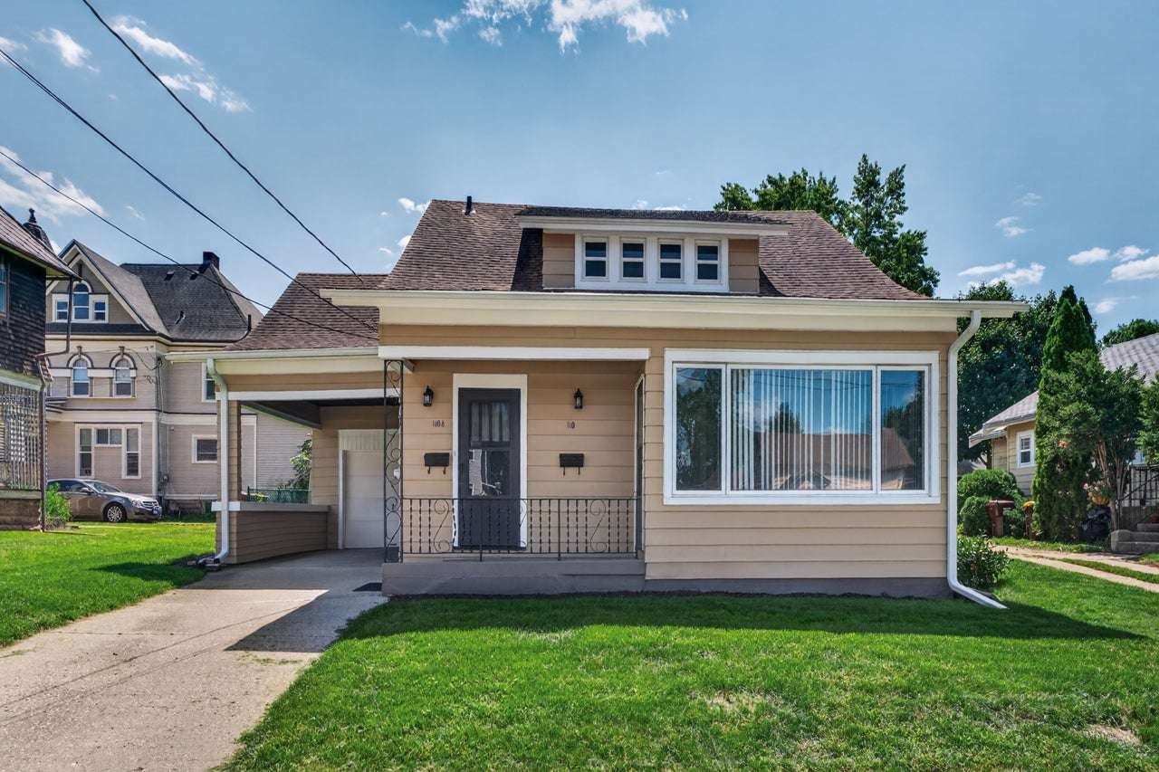 110 W 3rd Street