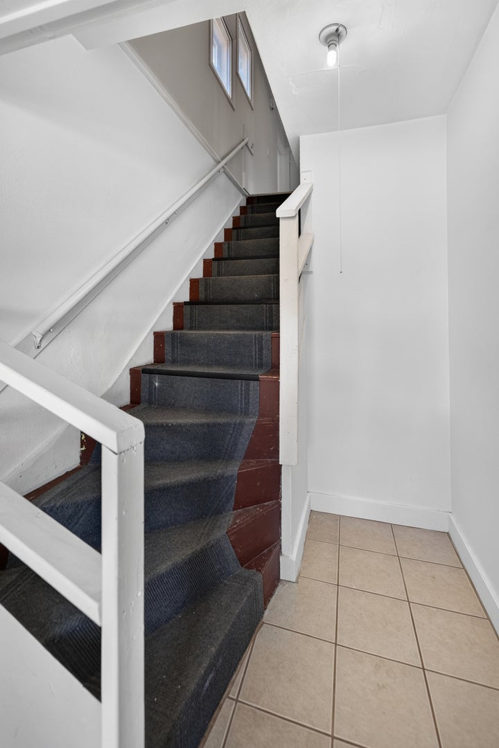 110 W 3rd Street