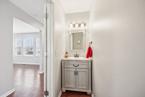 Tiny photo for 25241 W Entrance Drive, Lake Villa, IL 60046 (MLS # 12610875)