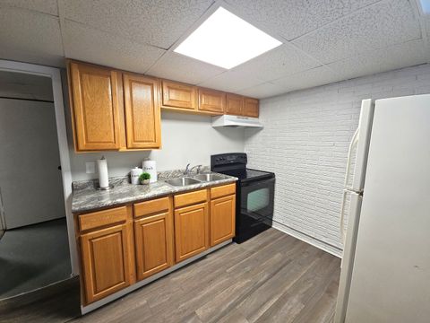 Tiny photo for 1322 Calvin Street, Davenport, IA 52804 (MLS # 12556717)