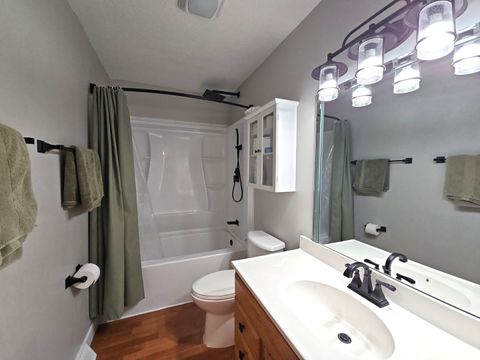 Tiny photo for 1322 Calvin Street, Davenport, IA 52804 (MLS # 12556717)