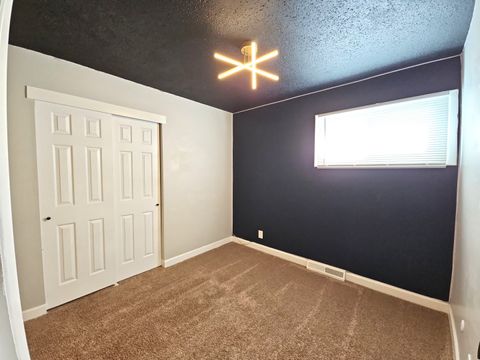 Tiny photo for 1322 Calvin Street, Davenport, IA 52804 (MLS # 12556717)