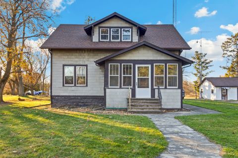 Tiny photo for 1737 N Brinton Avenue, Dixon, IL 61021 (MLS # 12519446)