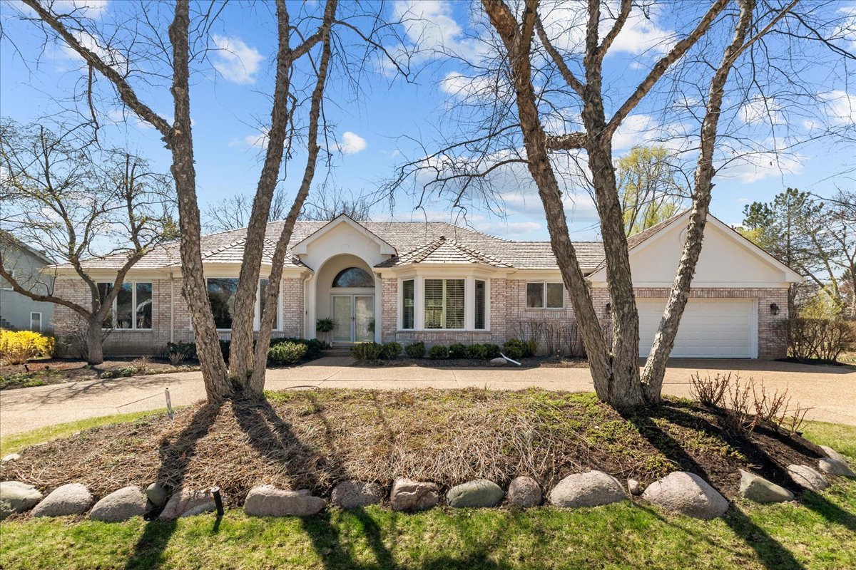 2530 Hybernia Drive