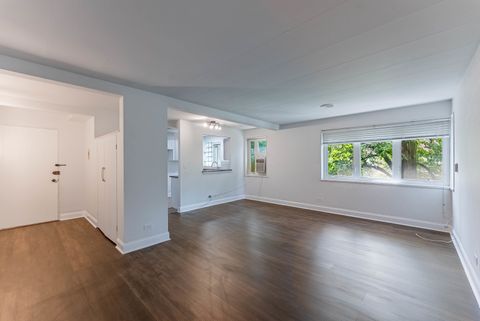 Tiny photo for 7200 Oak Avenue #3NW, River Forest, IL 60305 (MLS # 12552832)