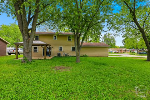 Tiny photo for 855 Stonewall Drive, Bourbonnais, IL 60914 (MLS # 12648630)