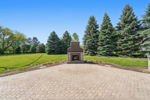 Tiny photo for 6N274 W Ridgewood Lane, St. Charles, IL 60175 (MLS # 12652318)