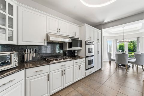 Tiny photo for 6N274 W Ridgewood Lane, St. Charles, IL 60175 (MLS # 12652318)