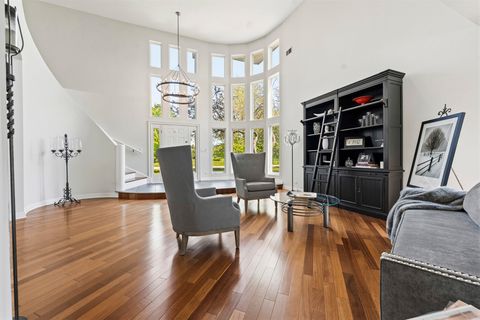 Tiny photo for 6N274 W Ridgewood Lane, St. Charles, IL 60175 (MLS # 12652318)