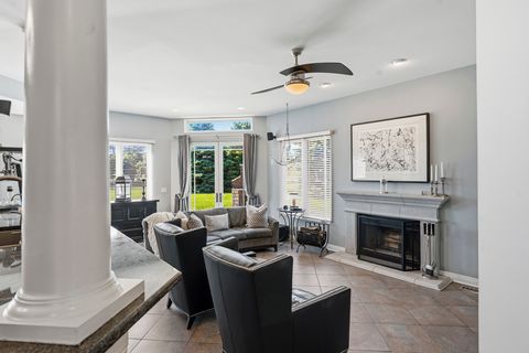 Tiny photo for 6N274 W Ridgewood Lane, St. Charles, IL 60175 (MLS # 12652318)