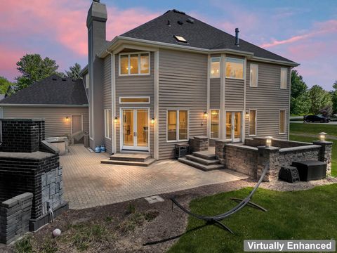 Tiny photo for 6N274 W Ridgewood Lane, St. Charles, IL 60175 (MLS # 12652318)