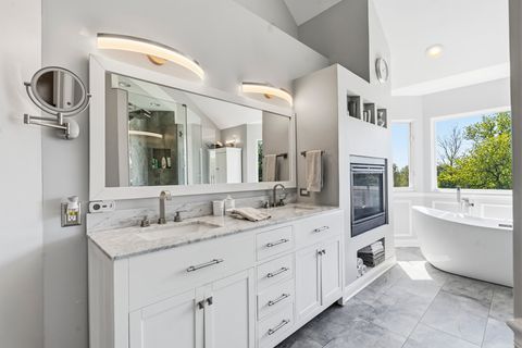 Tiny photo for 6N274 W Ridgewood Lane, St. Charles, IL 60175 (MLS # 12652318)