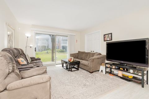 Tiny photo for 47 Glencoe Court #102D, Naperville, IL 60565 (MLS # 12483945)