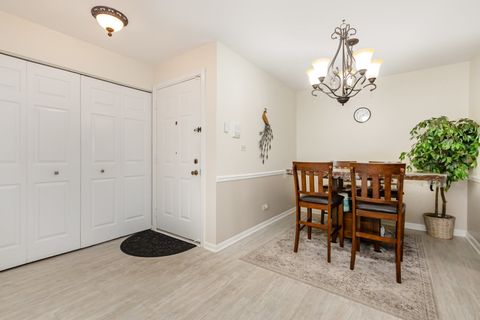 Tiny photo for 47 Glencoe Court #102D, Naperville, IL 60565 (MLS # 12483945)