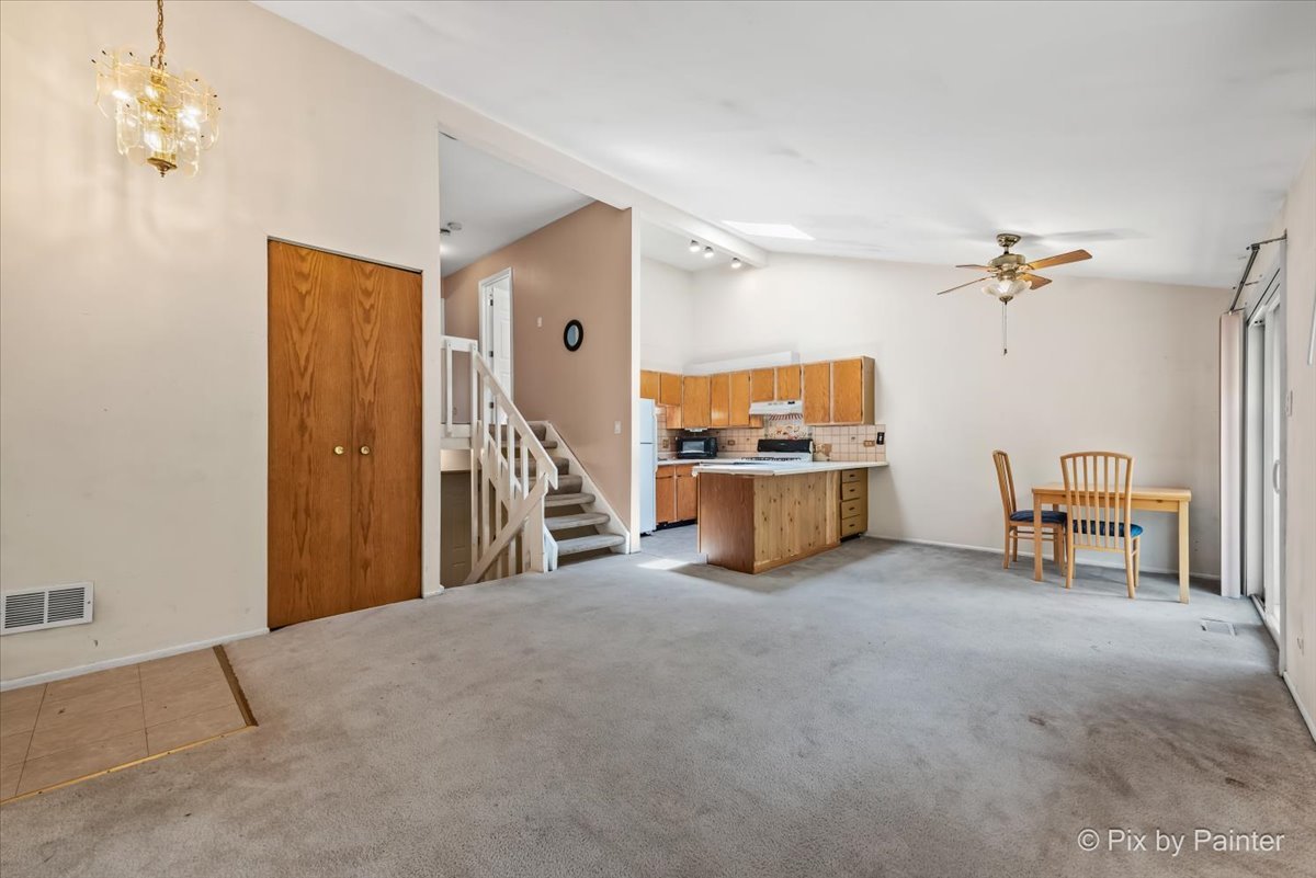 206 Troy Lane