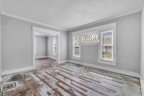 Tiny photo for 706 N Howell Street, Davenport, IA 52802 (MLS # 12625338)