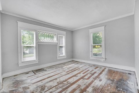 Tiny photo for 706 N Howell Street, Davenport, IA 52802 (MLS # 12625338)