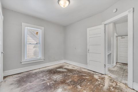 Tiny photo for 706 N Howell Street, Davenport, IA 52802 (MLS # 12625338)