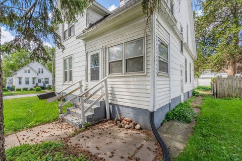 Tiny photo for 706 N Howell Street, Davenport, IA 52802 (MLS # 12625338)