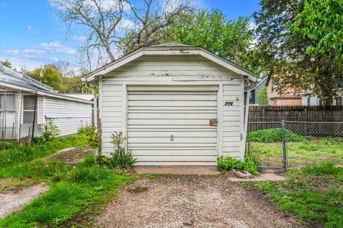 Tiny photo for 706 N Howell Street, Davenport, IA 52802 (MLS # 12625338)