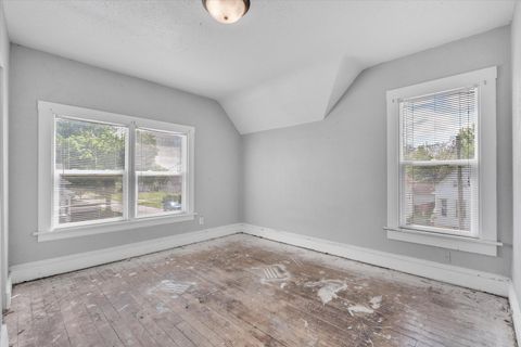 Tiny photo for 706 N Howell Street, Davenport, IA 52802 (MLS # 12625338)