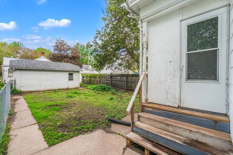 Tiny photo for 706 N Howell Street, Davenport, IA 52802 (MLS # 12625338)
