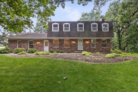 Photo of 2s730 White Oak Lane, Batavia, IL 60510 (MLS # 12741887)