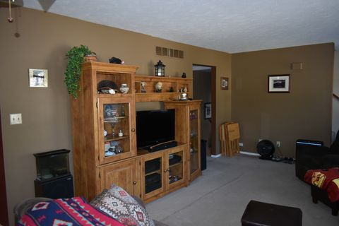 Tiny photo for 1316 S Hinshaw Avenue, Bloomington, IL 61701 (MLS # 12499836)