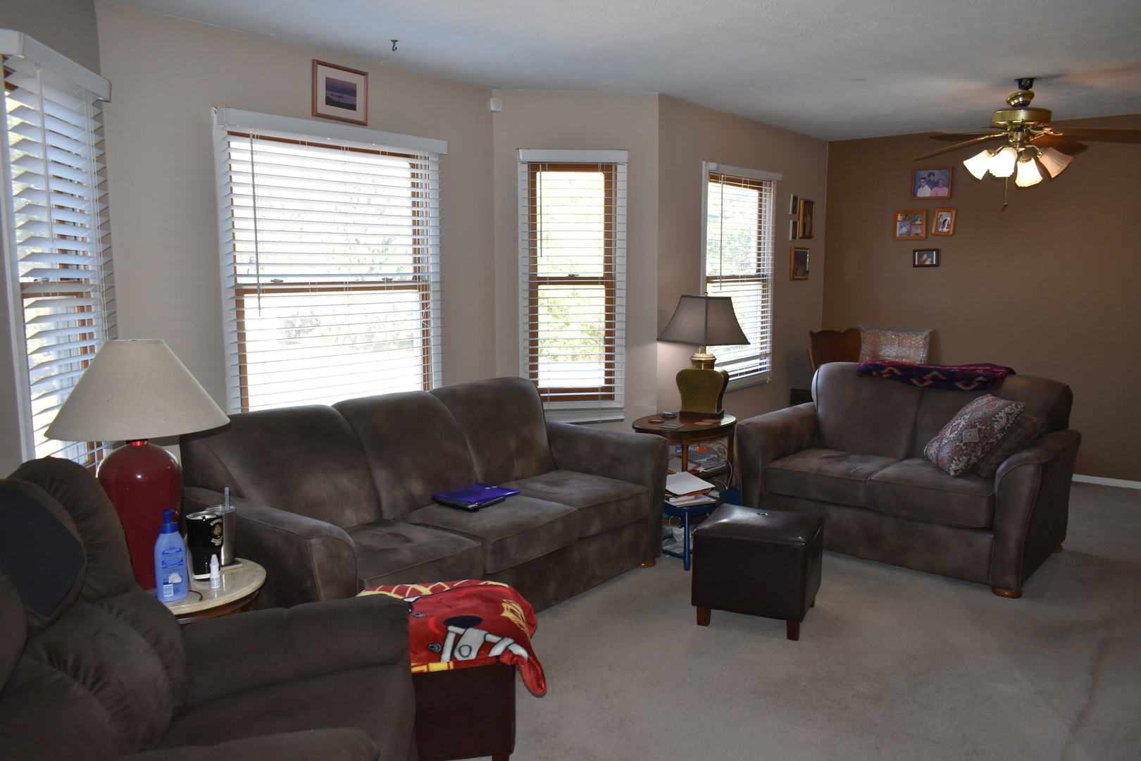 1316 S Hinshaw Avenue