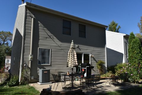 Tiny photo for 1316 S Hinshaw Avenue, Bloomington, IL 61701 (MLS # 12499836)